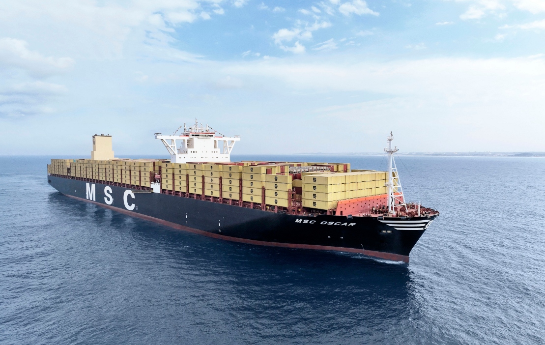 MSC Oscar at sea with clear blue sky